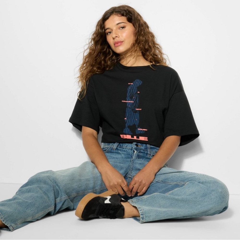 Billie Eilish "it's a craving not a crush"‎ graphic Tshirt